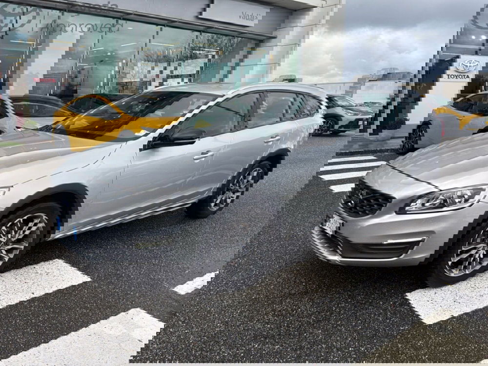 Volvo V60 Cross Country usata a Reggio Calabria