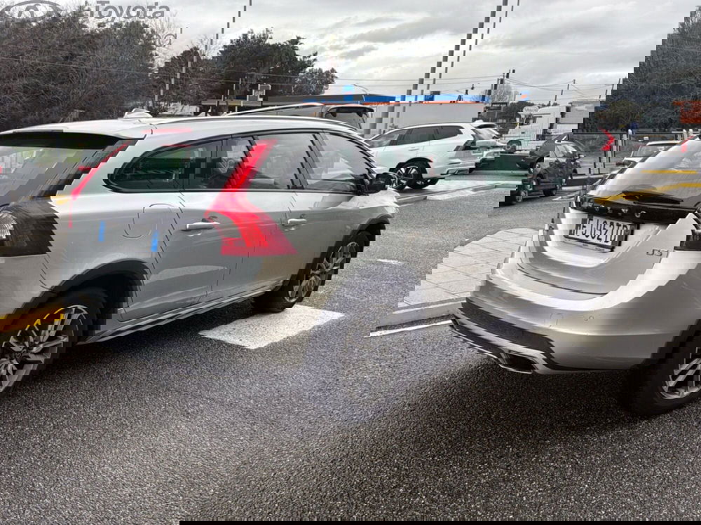 Volvo V60 Cross Country usata a Reggio Calabria (5)