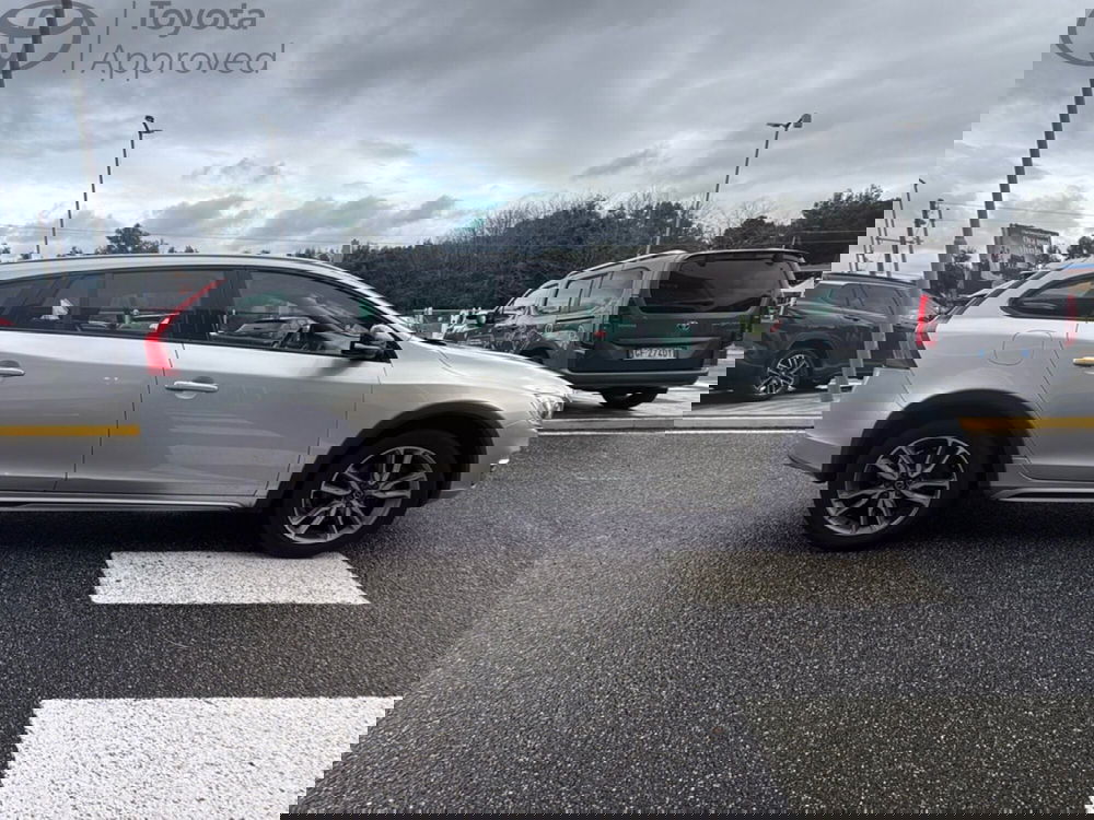 Volvo V60 Cross Country usata a Reggio Calabria (6)