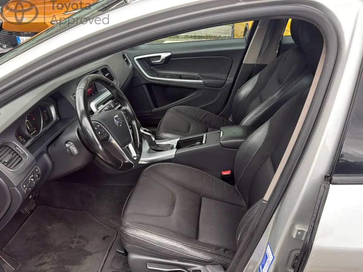 Volvo V60 Cross Country usata a Reggio Calabria (8)
