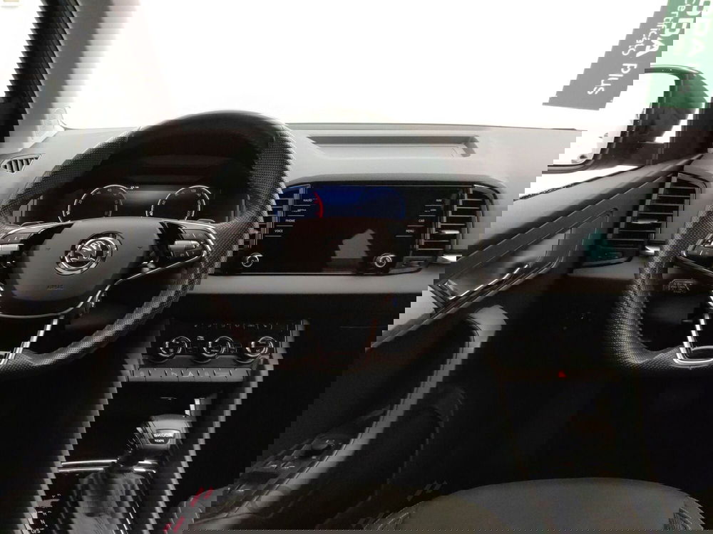 Skoda Karoq usata a Varese (12)