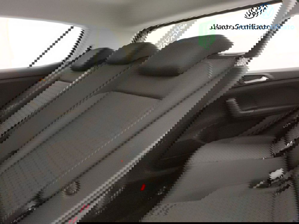 Volkswagen T-Cross usata a Varese (10)