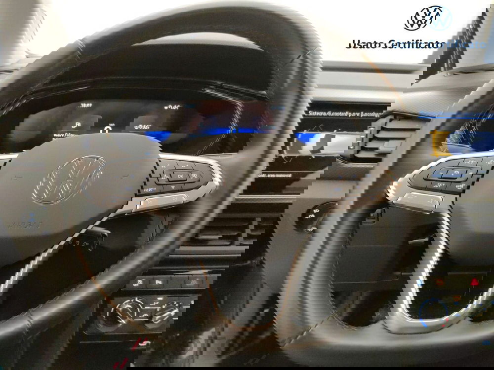 Volkswagen T-Cross usata a Varese (13)