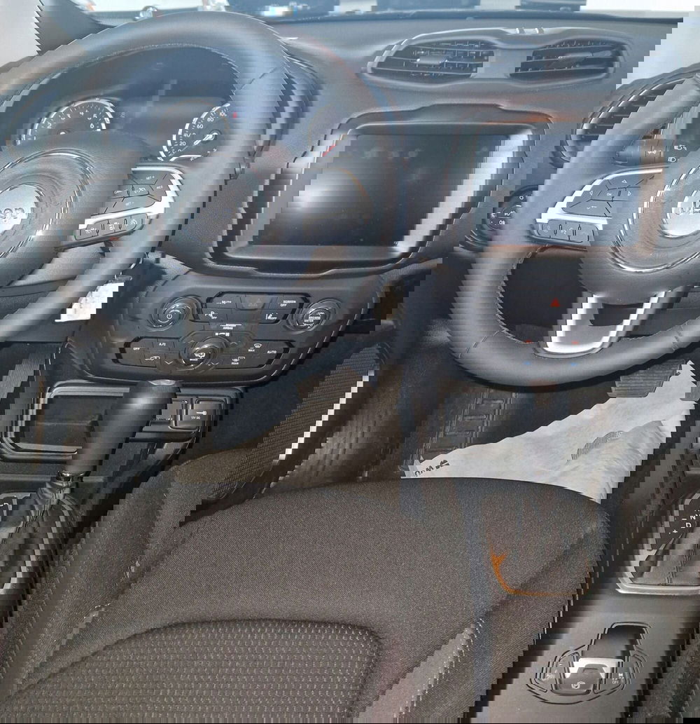 Jeep Renegade usata a Terni (11)