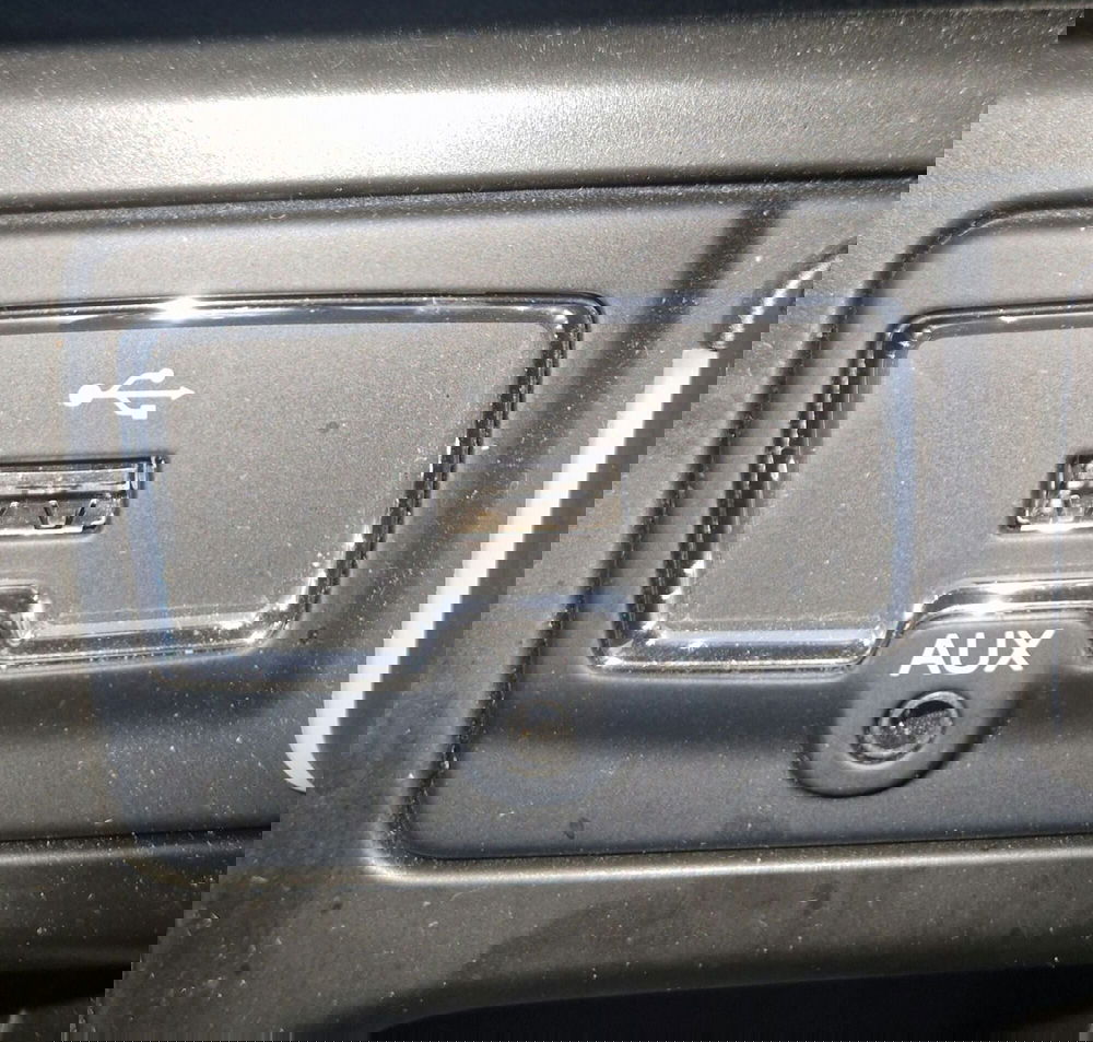 Jeep Renegade usata a Terni (14)