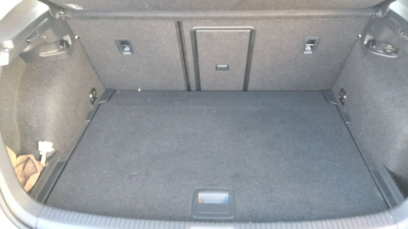 Volkswagen Golf usata a Caserta (6)