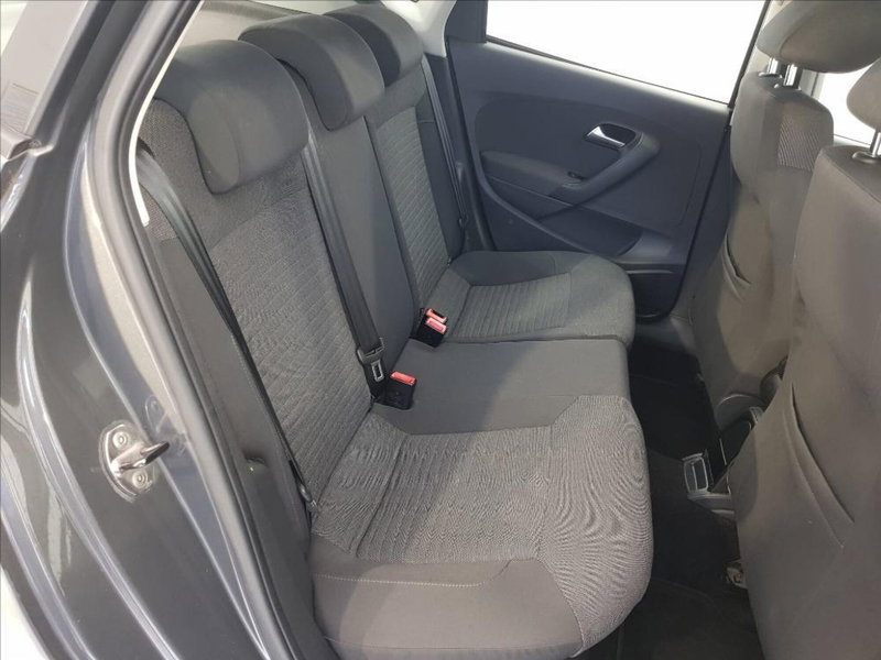 Volkswagen Polo usata a Lucca (12)