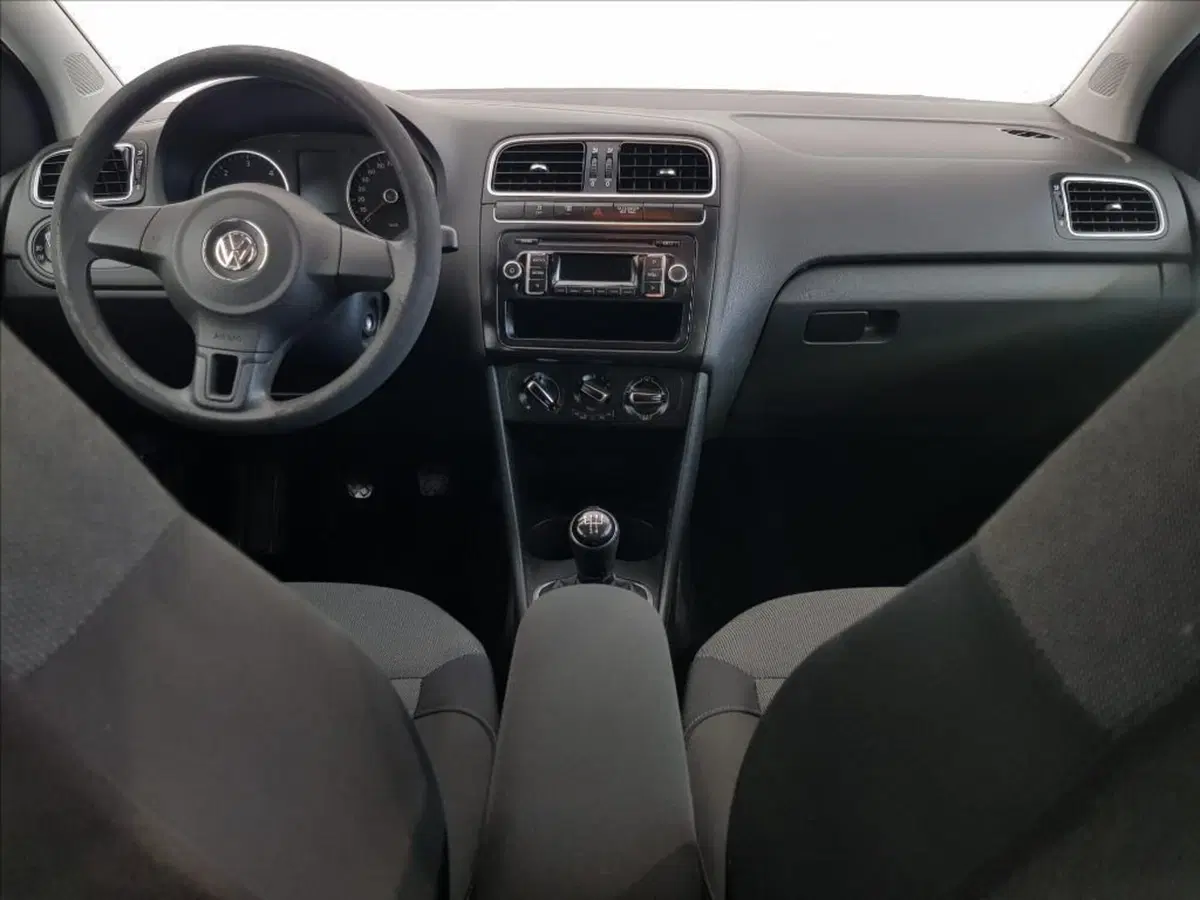 Volkswagen Polo usata a Lucca (13)