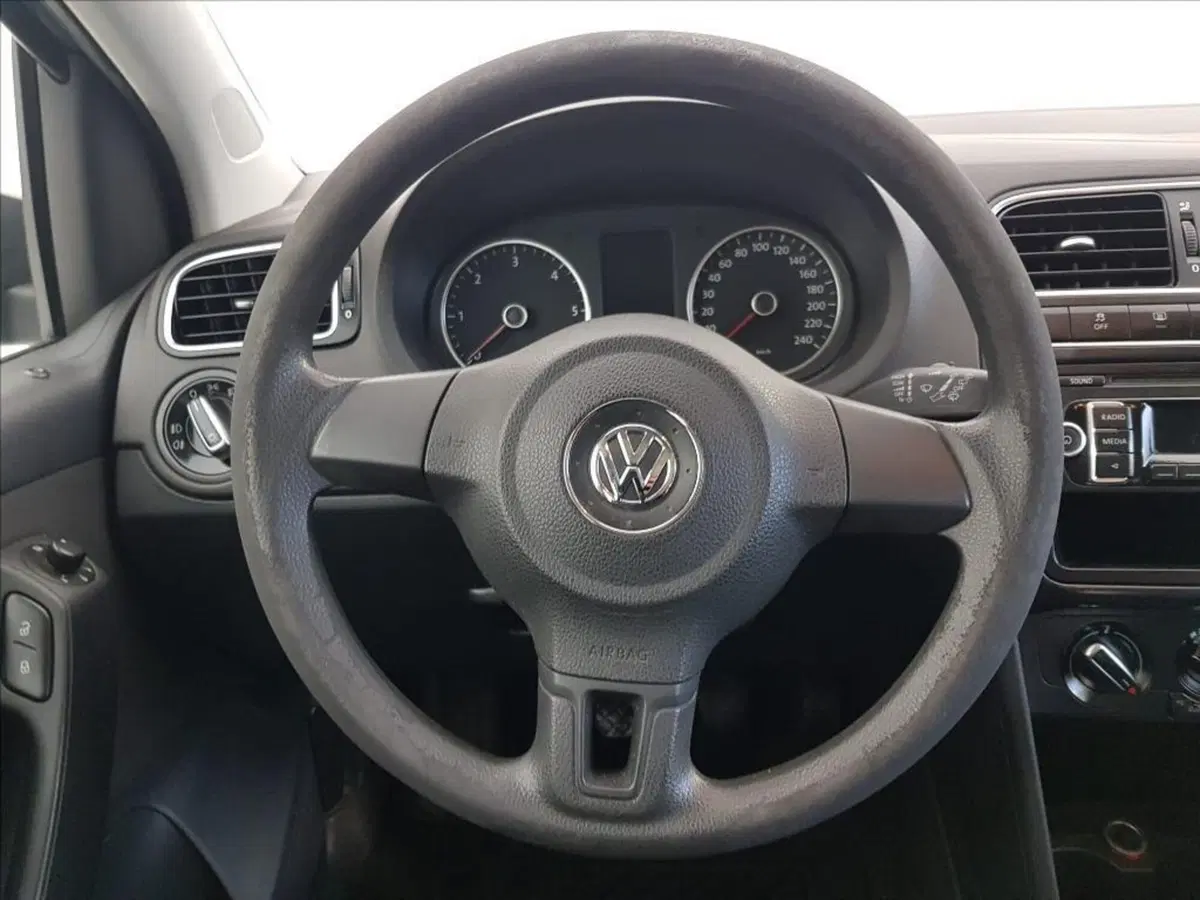 Volkswagen Polo usata a Lucca (14)