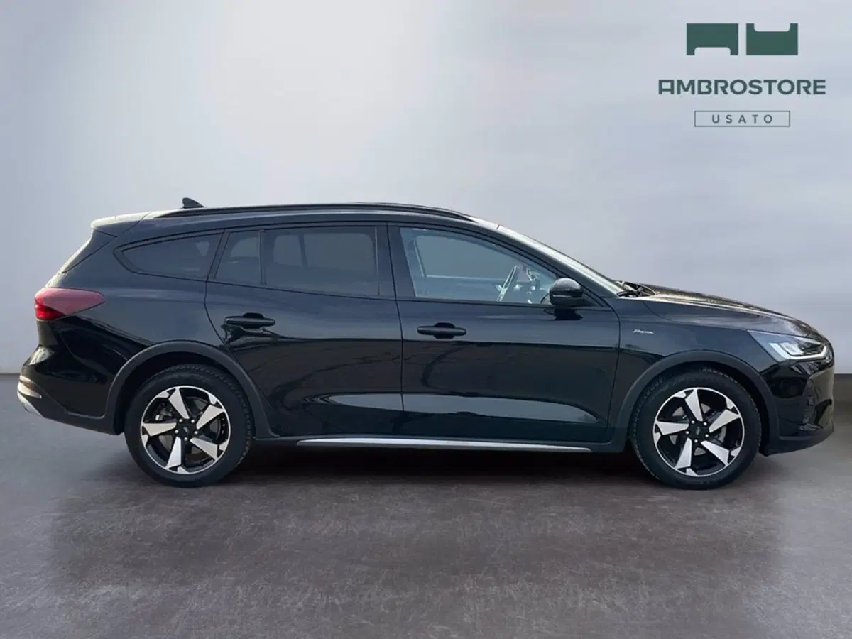 Ford Focus Station Wagon usata a Milano (4)