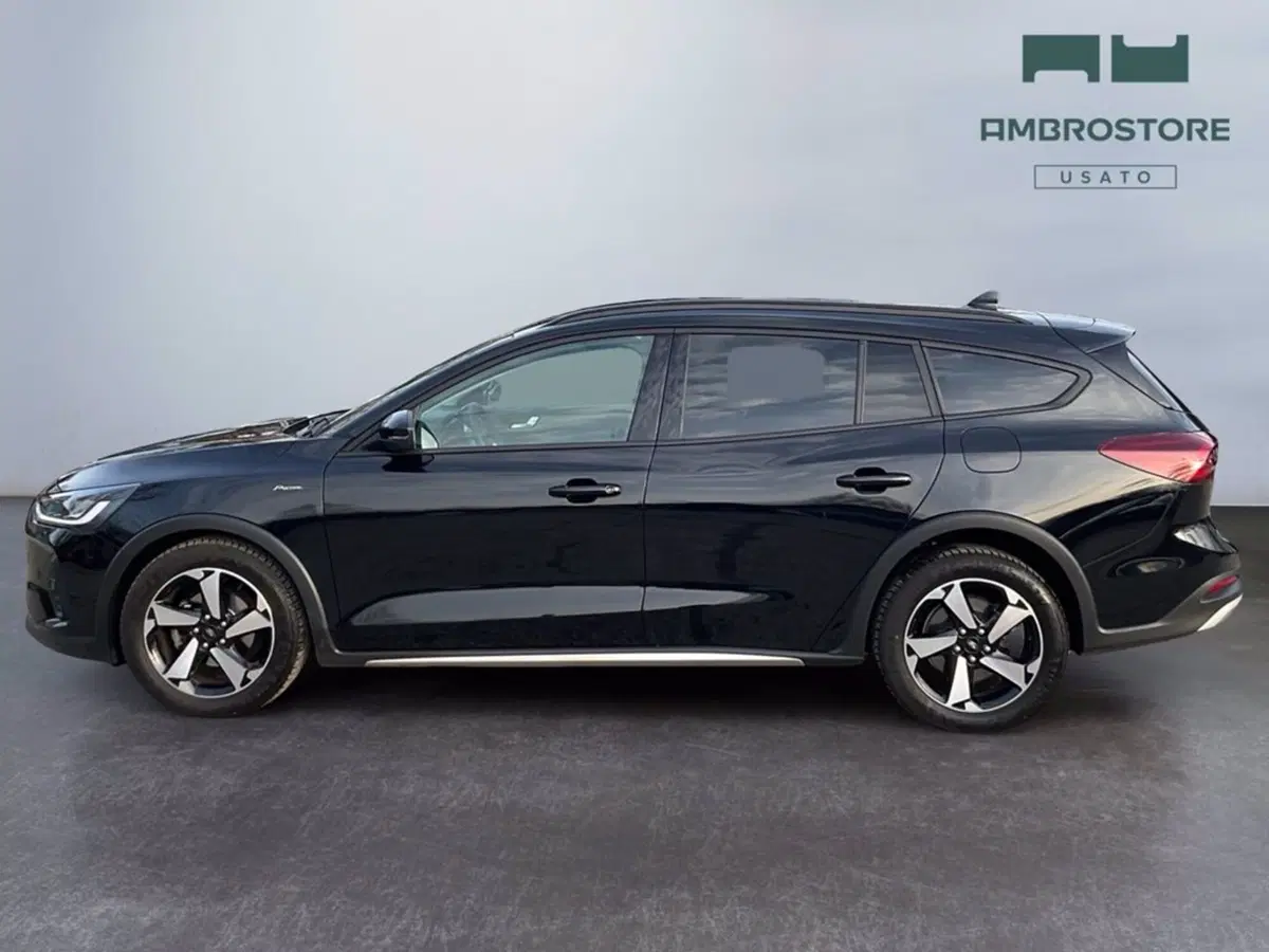 Ford Focus Station Wagon usata a Milano (8)