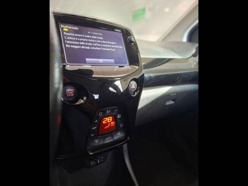 Toyota Aygo usata a Torino (8)