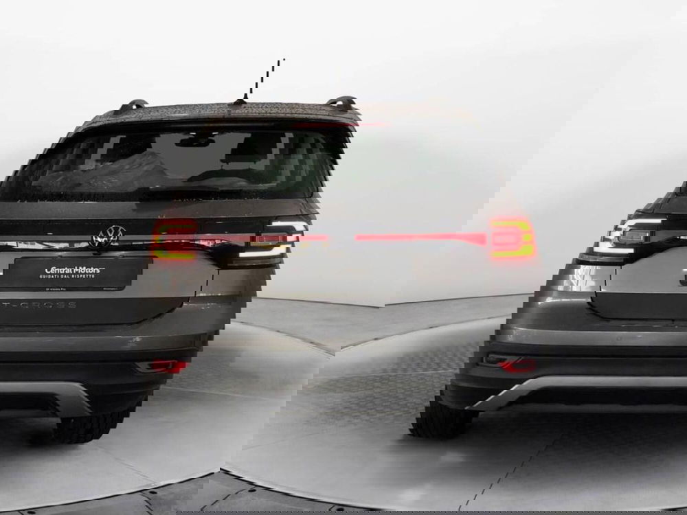 Volkswagen T-Cross usata a Torino (4)