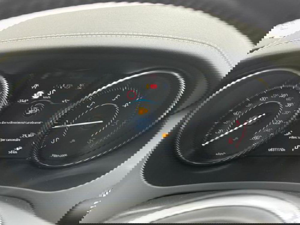 Jaguar E-Pace usata a Como (12)