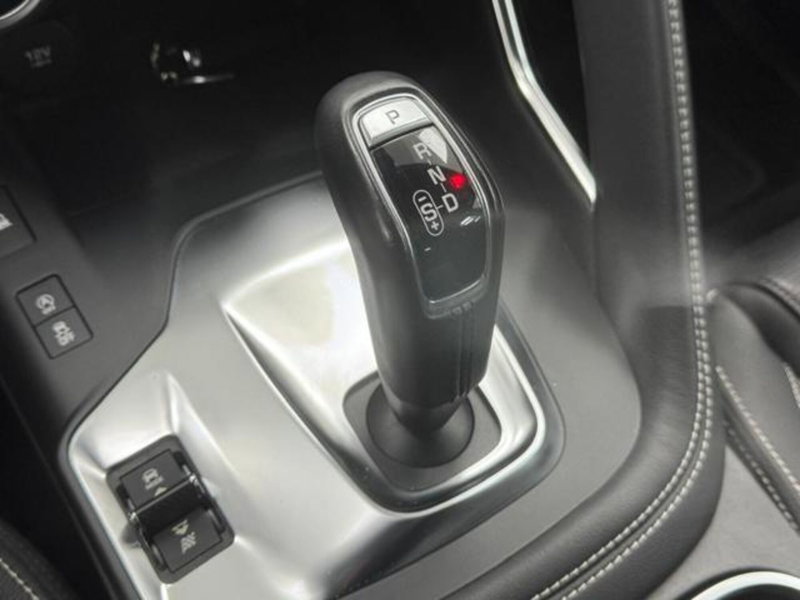 Jaguar E-Pace usata a Como (19)