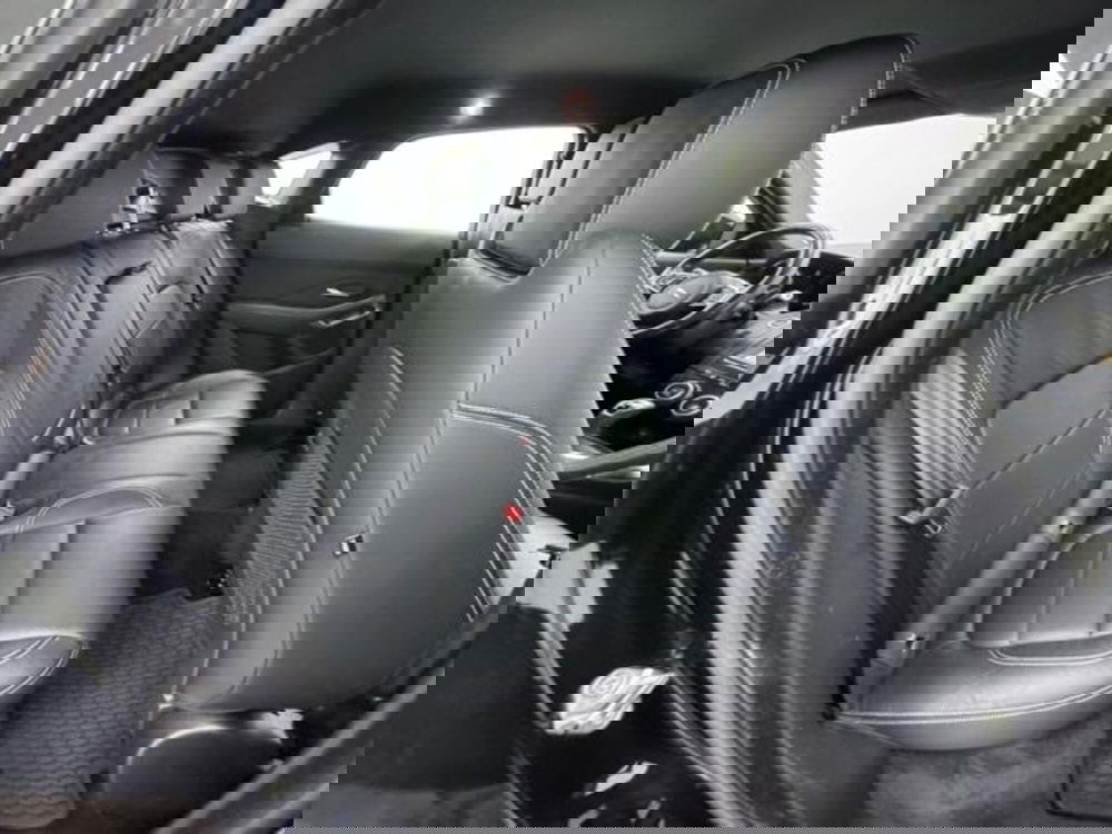 Jaguar E-Pace usata a Como (5)