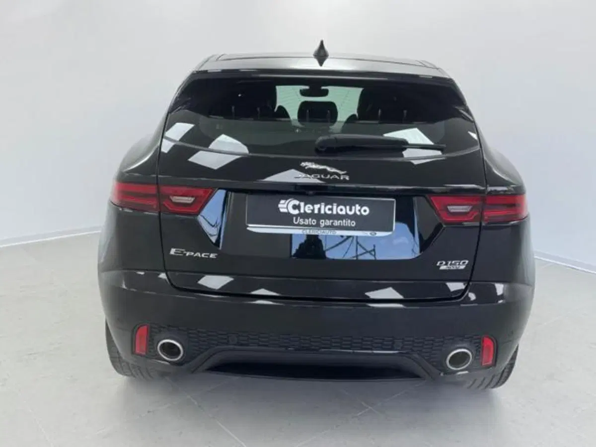 Jaguar E-Pace usata a Como (7)