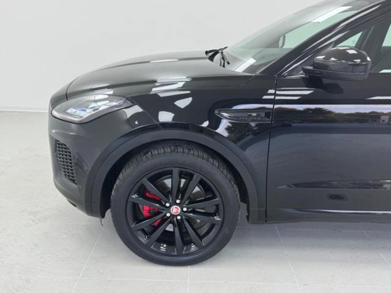 Jaguar E-Pace usata a Como (9)
