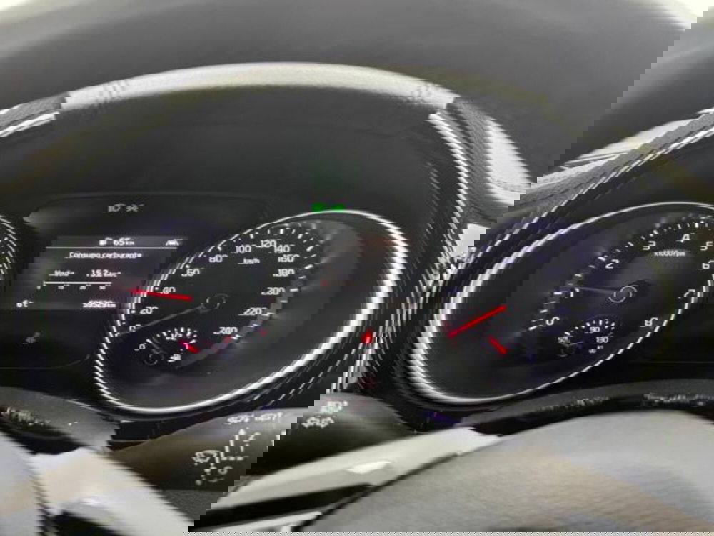 Kia XCeed usata a Como (12)