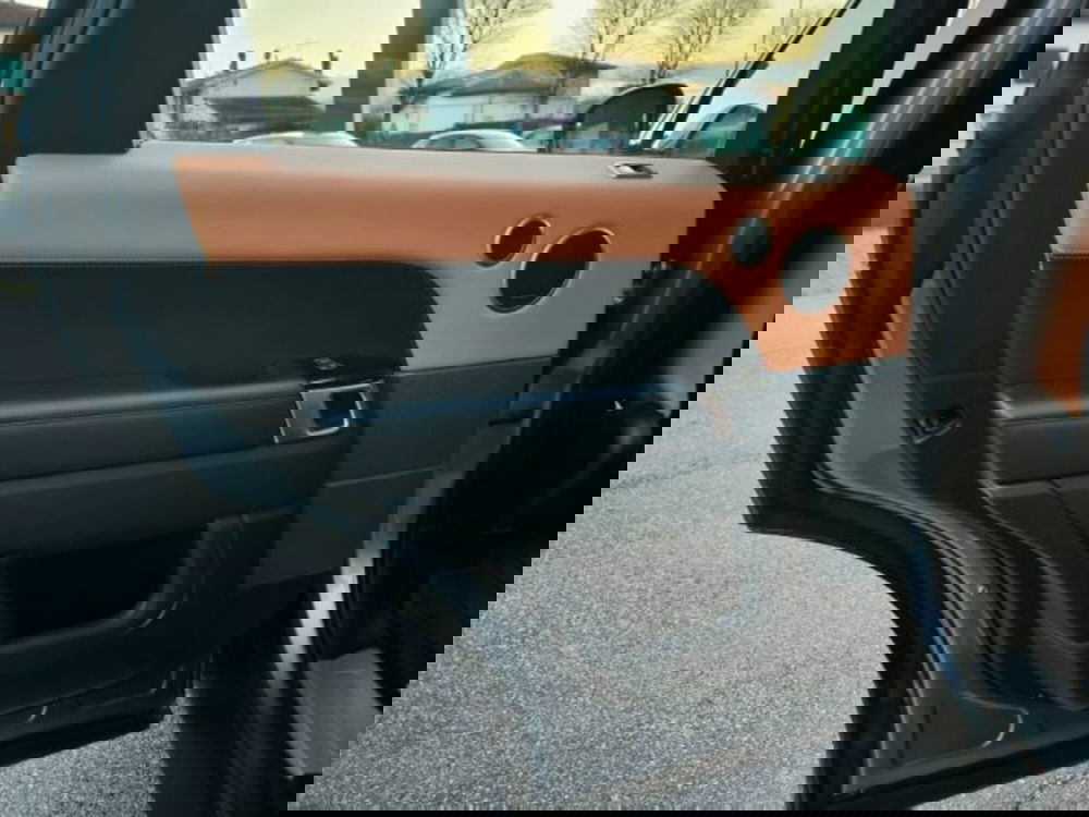 Land Rover Range Rover Sport usata a Livorno (11)