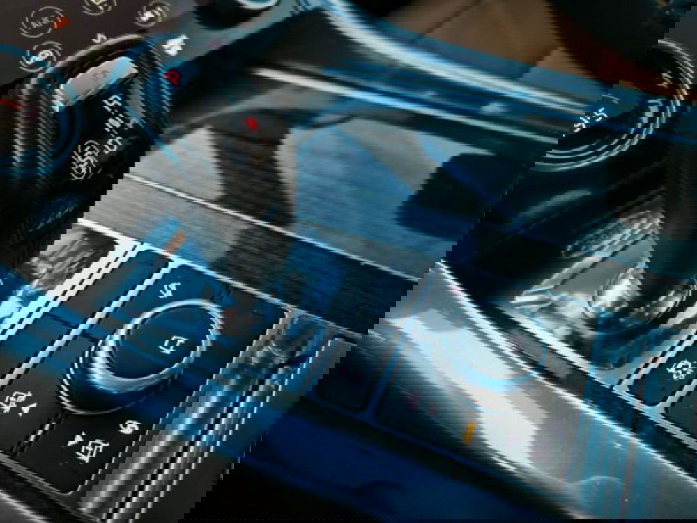 Land Rover Range Rover Sport usata a Livorno (9)