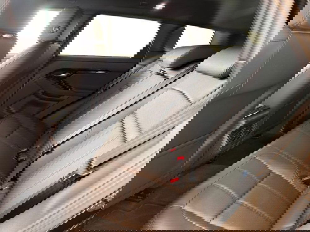 Land Rover Range Rover Evoque nuova a Livorno (17)