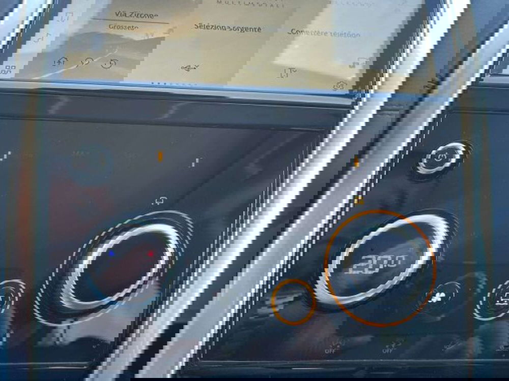 Land Rover Discovery Sport usata a Firenze (9)