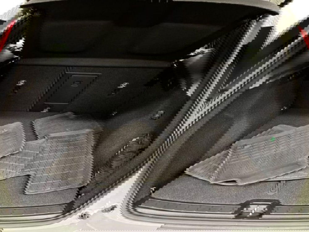 Volvo XC40 usata a Verona (13)