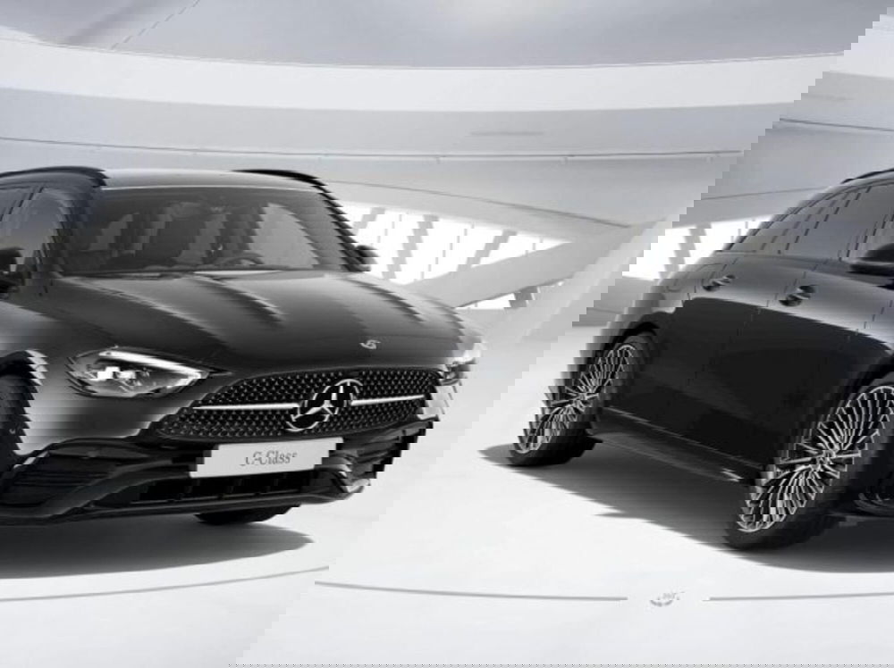 Mercedes-Benz Classe C Station Wagon nuova a Verona