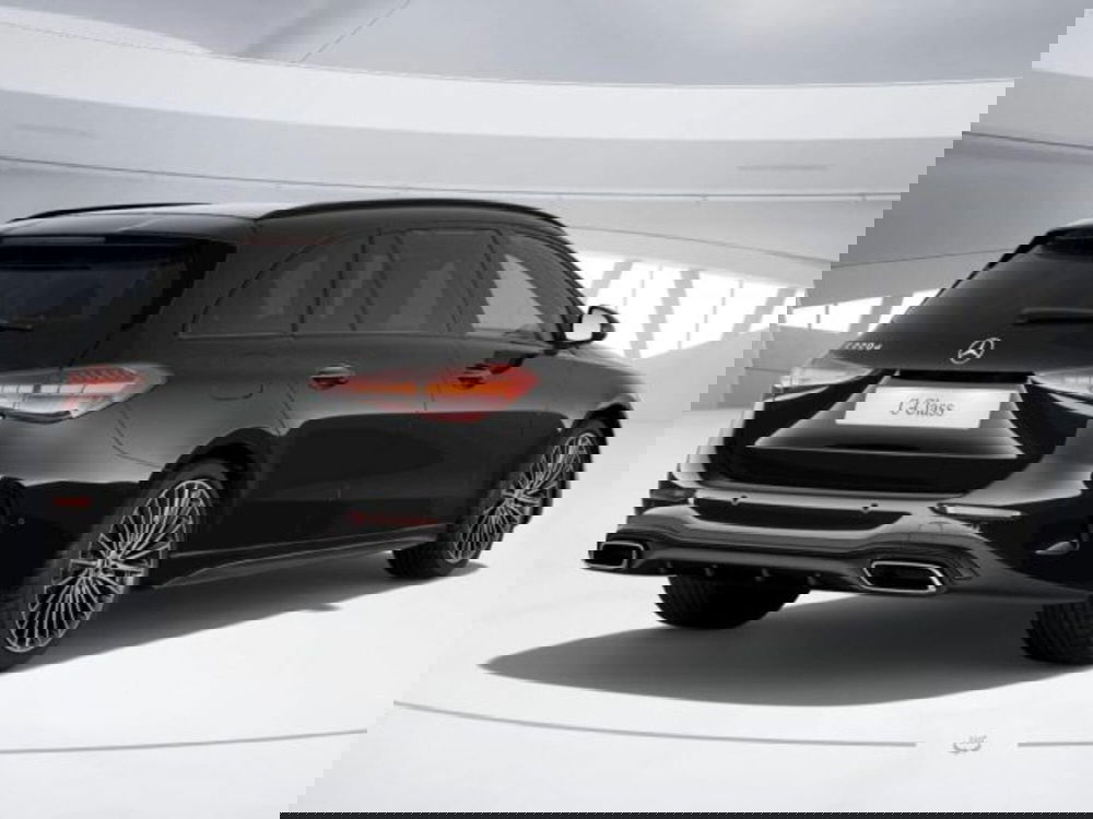 Mercedes-Benz Classe C Station Wagon nuova a Verona (3)