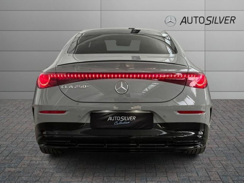 Mercedes-Benz CLA Shooting Brake nuova a Verona (5)
