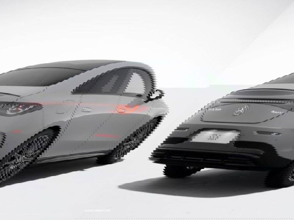 Mercedes-Benz CLA Shooting Brake nuova a Verona (3)