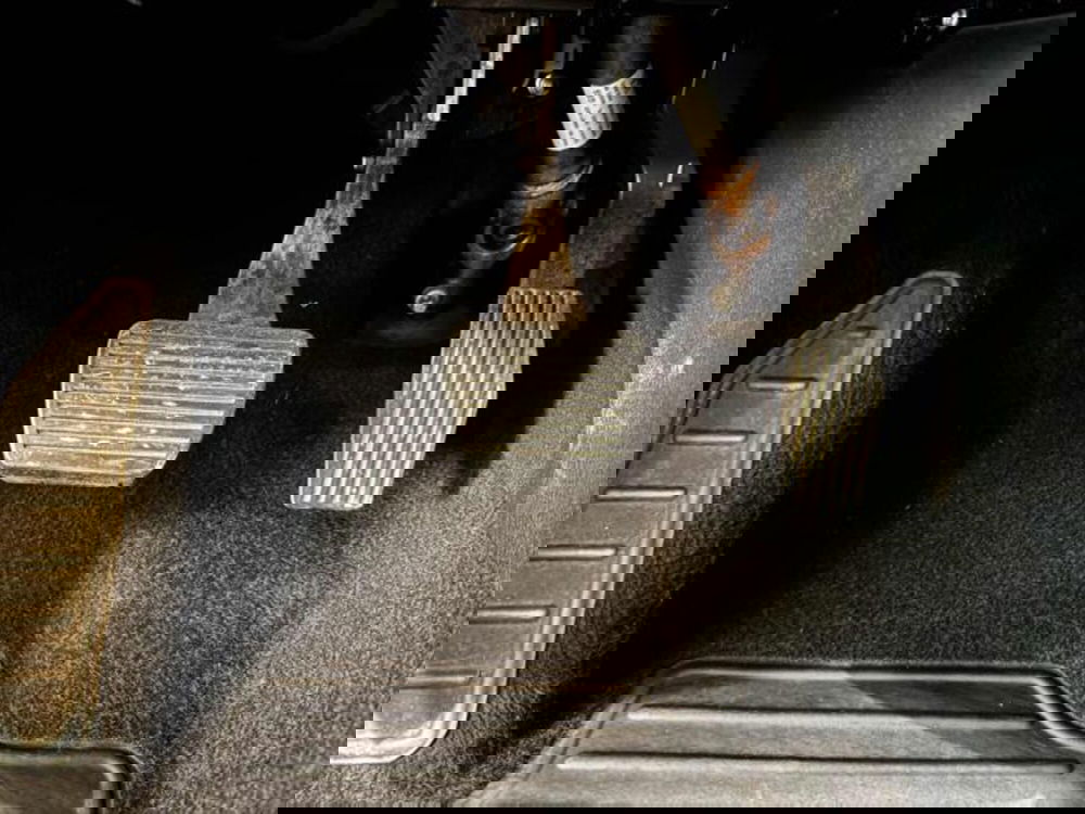 Jeep Renegade usata a Sassari (19)