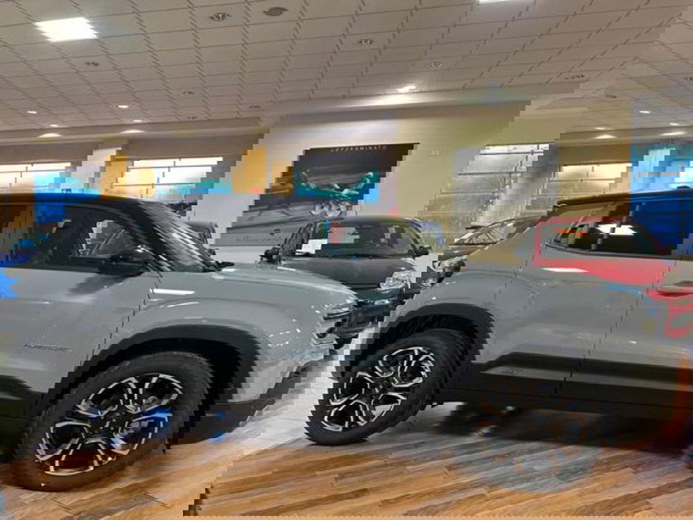 Jeep Avenger nuova a Vercelli (2)