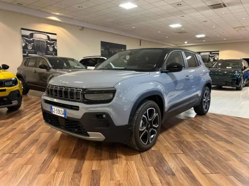 Jeep Avenger nuova a Vercelli (4)