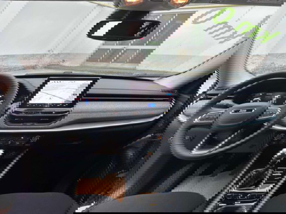 Jeep Compass nuova a Vercelli (14)