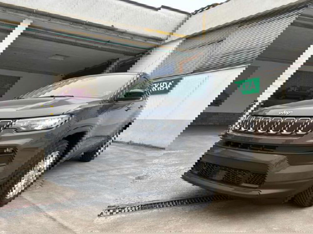 Jeep Compass nuova a Vercelli (3)