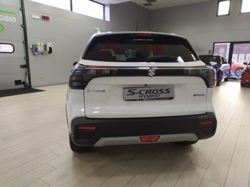 Suzuki S-Cross nuova a Trieste (4)
