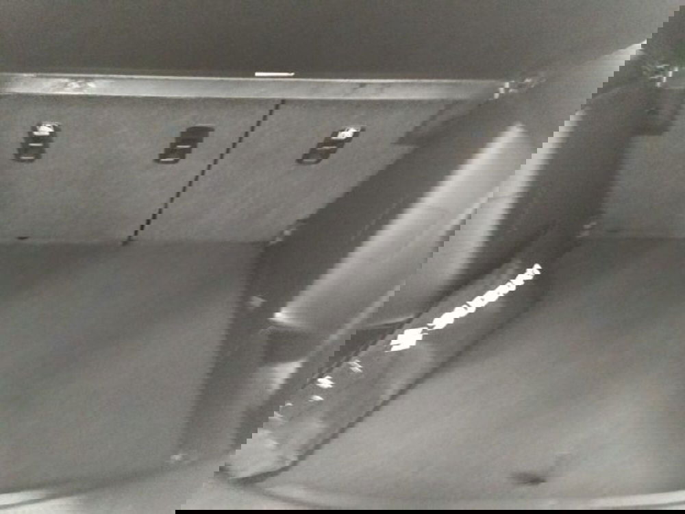 Suzuki S-Cross nuova a Trieste (5)