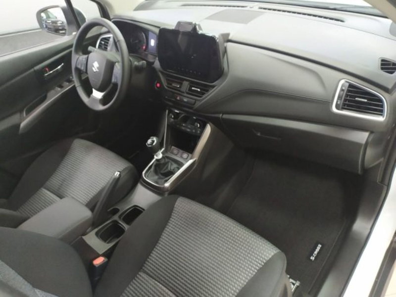 Suzuki S-Cross nuova a Trieste (7)