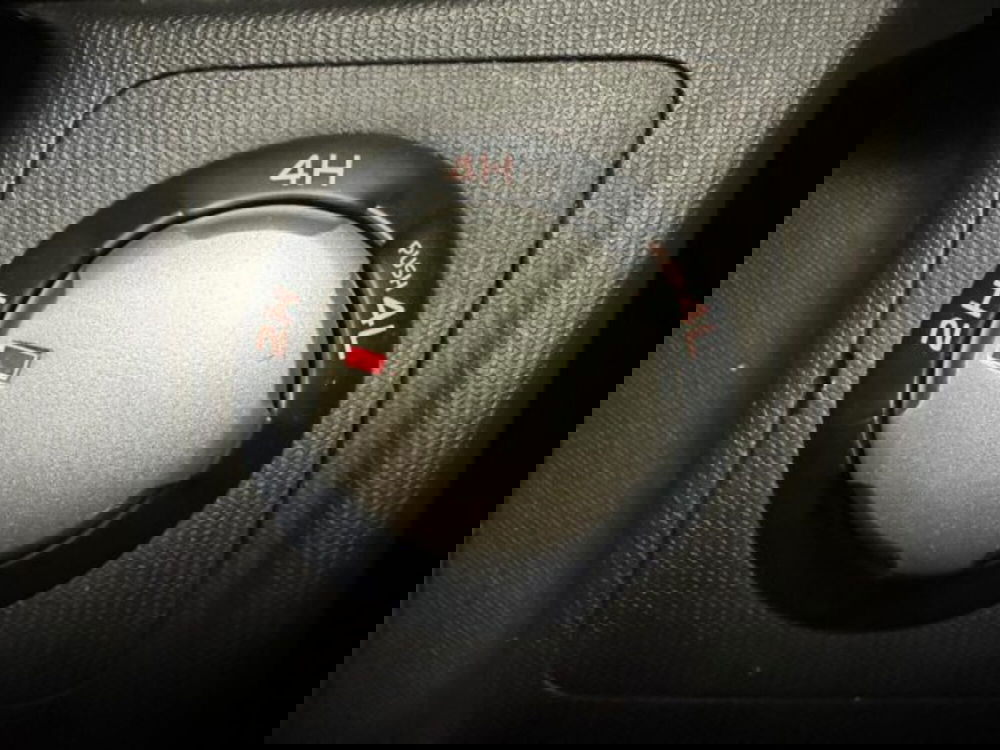 Isuzu D-Max Pick-up usata a Siena (11)