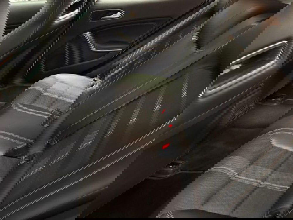 Mercedes-Benz GLA SUV usata a Siena (10)