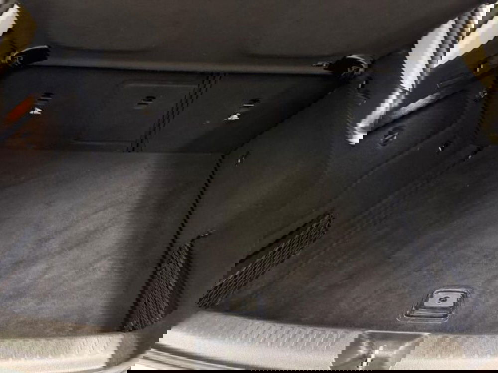 Mercedes-Benz GLA SUV usata a Siena (11)