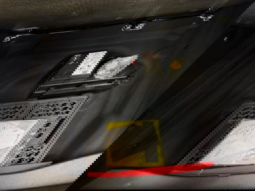 Mercedes-Benz GLA SUV usata a Siena (12)