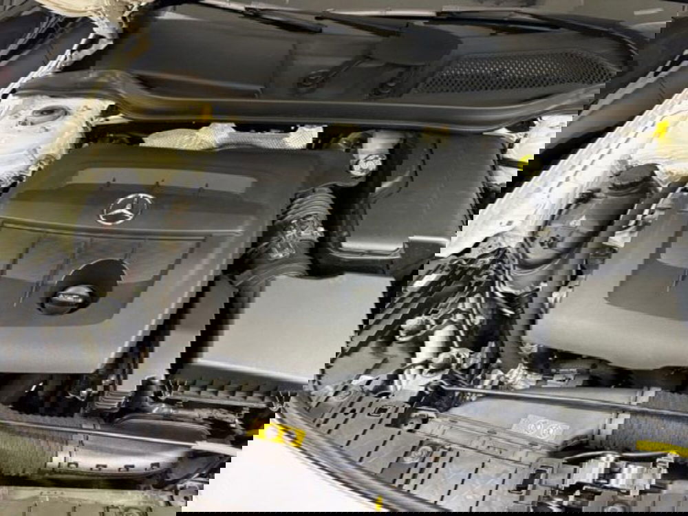 Mercedes-Benz GLA SUV usata a Siena (13)