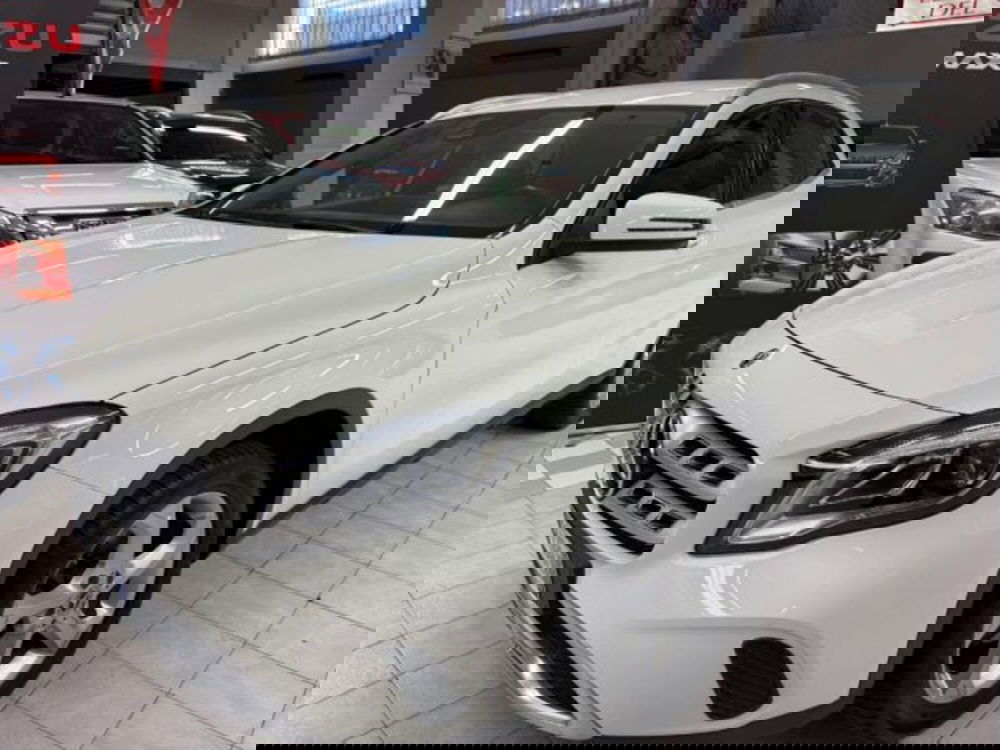 Mercedes-Benz GLA SUV usata a Siena (2)