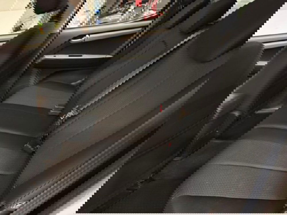 Isuzu D-Max Pick-up usata a Siena (12)