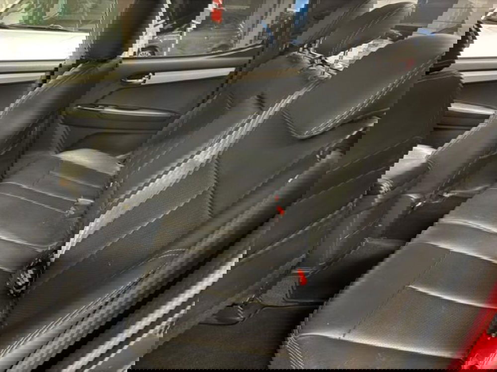 Isuzu D-Max Pick-up usata a Siena (13)