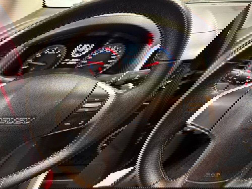 Isuzu D-Max Pick-up usata a Siena (8)