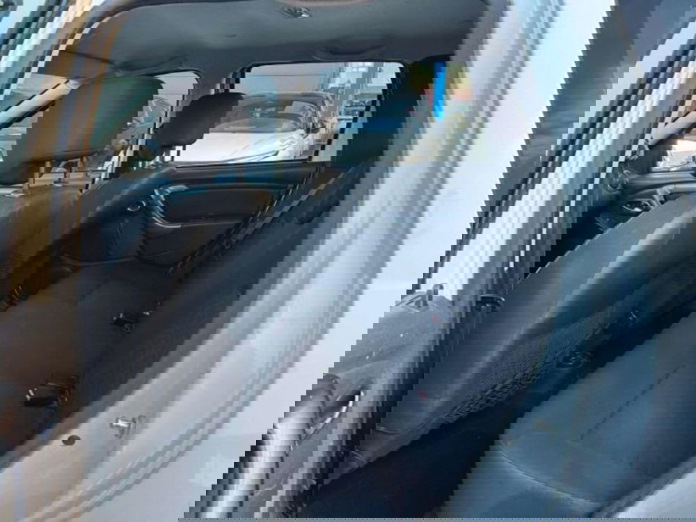 Dacia Duster usata a Firenze (11)